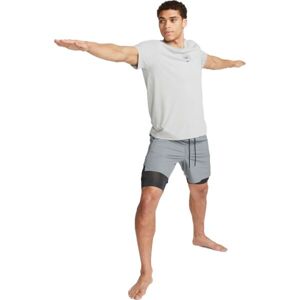 Nike UNLIMITED Pánské šortky, šedá, veľkosť S